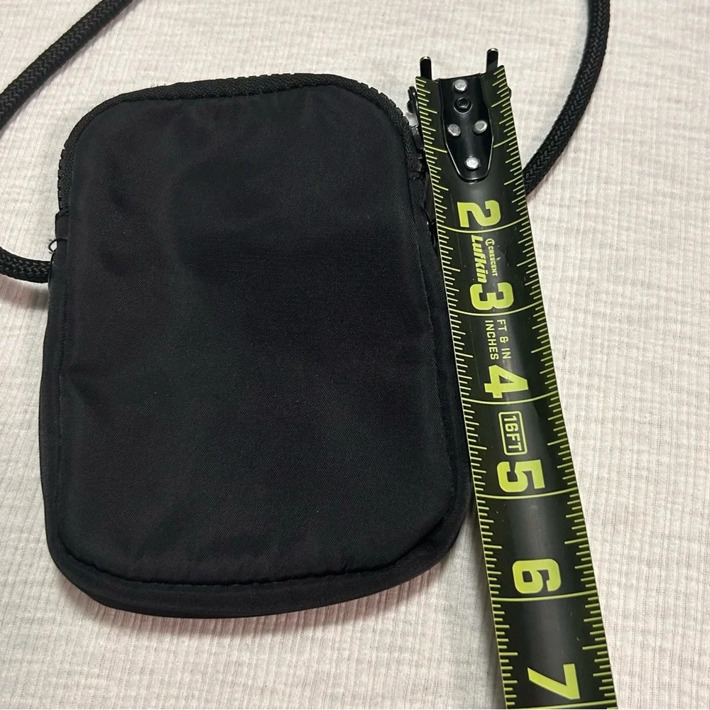 Urban Outfitters UO Ripstop Utility Sling Bag Black Crossbody‎